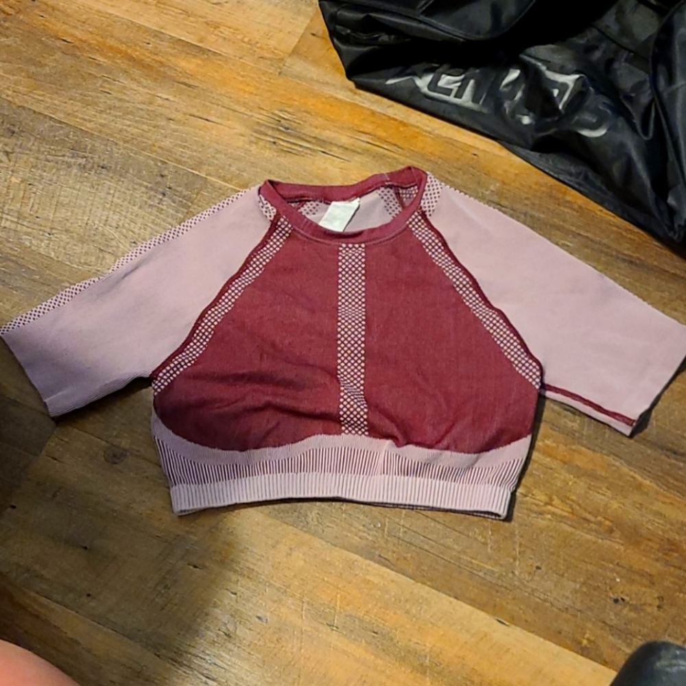 Fabletics crop